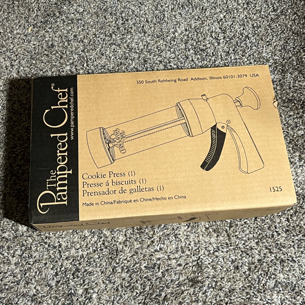 Pampered Chef cookie press